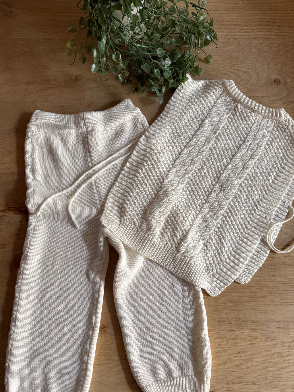 Cozy Knitted Set - Pants & Top